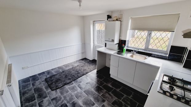 Hallchurch Road, Dudley - Photo 1