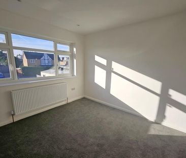 6 bedroom semi-detached house to rent - Photo 6