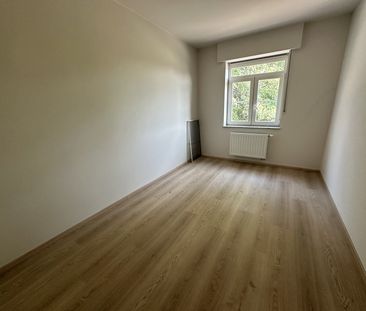 Ruim appartement met 2 slaapkamers te Schoot-Tessenderlo. - Foto 3