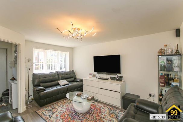 3 bed Semi-detached in Eaglestone Way , Conventry, CV2 2PE - Photo 1