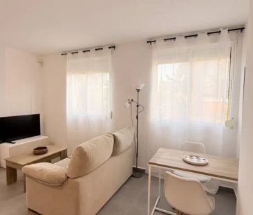 Estudio en alquiler en Calle de las Chumberas, 3 - Foto 1