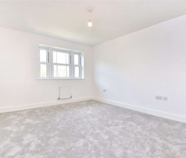 A six bedroom detached town house within the prestigious Royal Well... - Photo 3