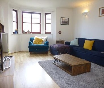 2 bedroom flat to rent - Photo 6