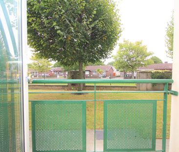 Whitehall Square, Perrystown, Dublin 12 - Photo 2