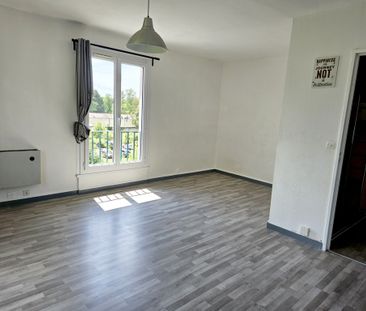 Location Appartement 1 pièce 28m² COMPIEGNE 60200 - Photo 1