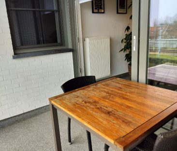 Zéér aangenaam en goed onderhouden appartement met ideale ligging v... - Photo 3