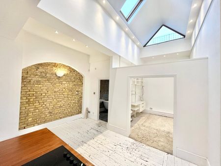 Princes Street, Southend-on-Sea, Essex, SS1 1QA - Photo 2