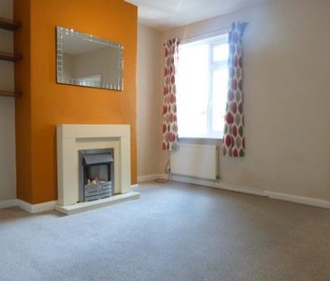 2 bedroom terraced house to rent - Photo 2
