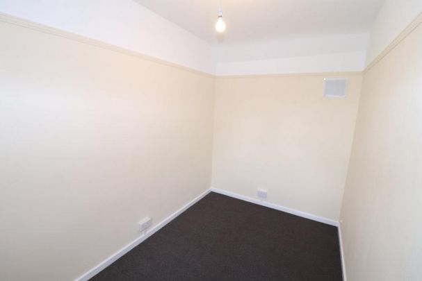 2 bedroom maisonette to rent - Photo 1