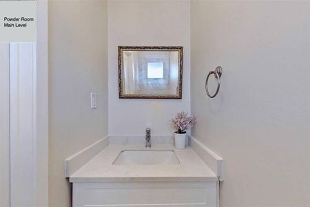 For Lease - 581 Galloway Crescent, Mississauga, Ontario - Photo 4