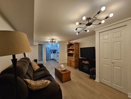 For Lease - 501 Ortono Avenue, Oshawa, Ontario - Photo 2