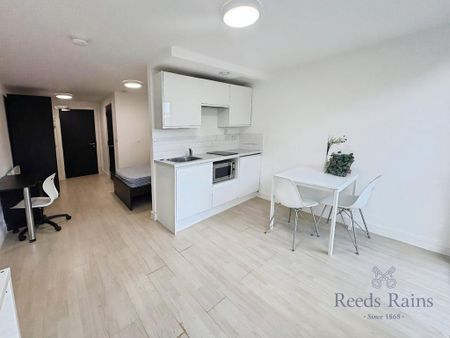 Studio to rent - Photo 4