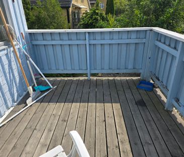 Malmköpingsvägen, Bandhagen - Photo 3