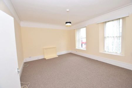 Victoria Street, Paignton, Devon, TQ4 - Photo 3