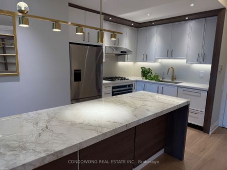 For Lease - 25 Scrivener Sq Square Unit# 906, Toronto, Ontario - Photo 2