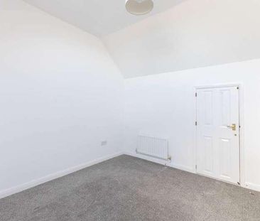 Foxes Close, Horsham, RH13 - Photo 6