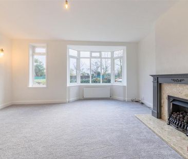 3 bedroom detached house to rent - Photo 3