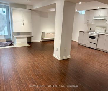 For Lease - 158 Stave Crescent, Richmond Hill, Ontario - Photo 3