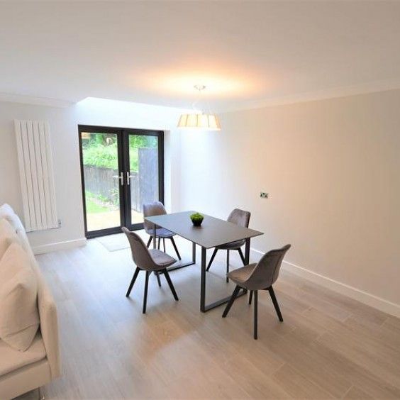 Bridge Lane, Bramhall - Photo 1