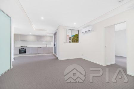 Perfect & Quaint Apartment, Heart of The Northern Suburbs, Stylish Appliances!! - Photo 2