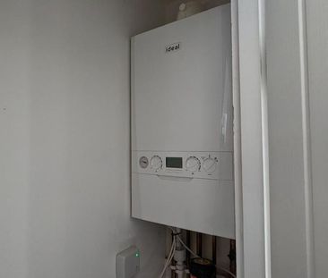 1 bedroom ground floor flat to rent - Photo 6