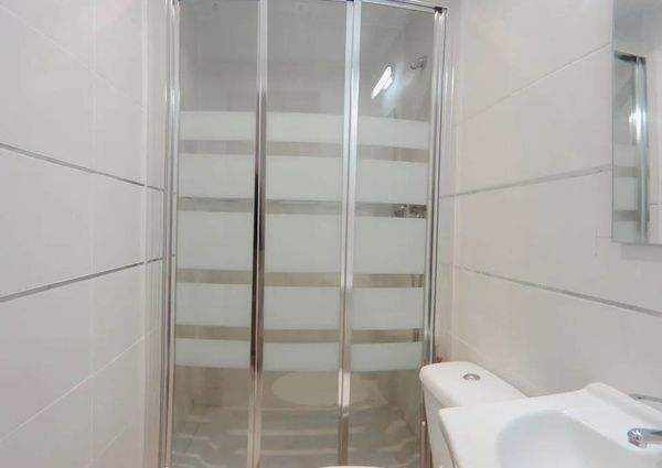 Calle de Berruguete, Madrid, Community of Madrid 28039