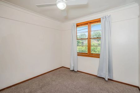 Quiet Three Bedroom Cottage - Photo 5