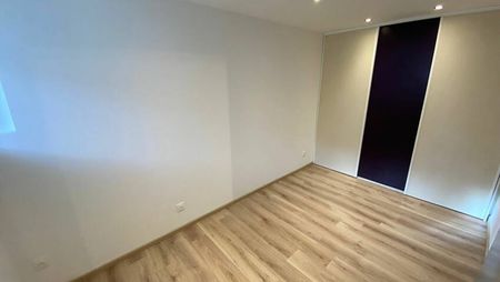 A LOUER - 2 PIECES - HYPER CENTRE - STRASBOURG - Photo 2