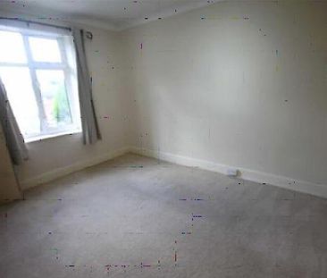 4 bedroom detached house to rent - Photo 3