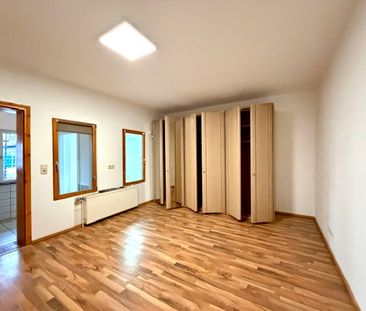 Ländlich gelegenes, charmantes Bauernhaus mit Hof, Atelier und groß... - Photo 5