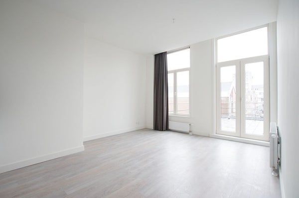 Te huur: Appartement Schiedamsesingel in Rotterdam - Photo 1