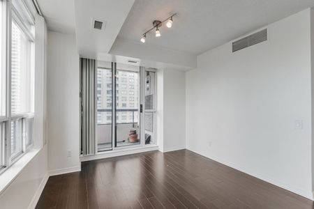 For Lease - 8 Hillcrest Avenue Unit# 1606, Toronto, Ontario - Photo 3