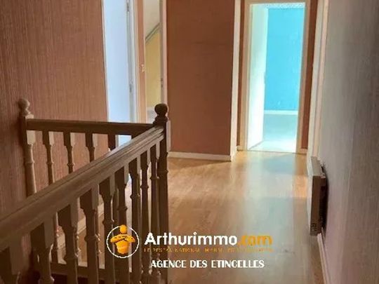 Location Maison 5 pièces 125 m2 à Martigné-Ferchaud - Photo 1