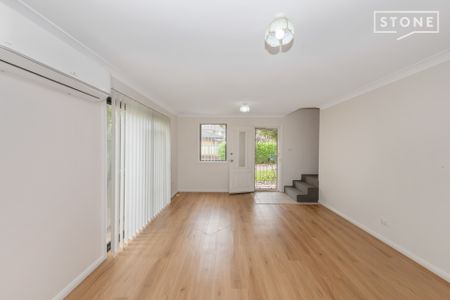 3/19 Oak Circuit, Raymond Terrace NSW 2324 - House For Rent | Domain - Photo 2