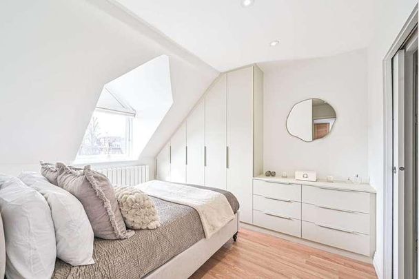 Canfield Place, South Hampstead, NW6 - Photo 1