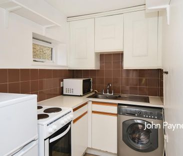 Studio to rent - Photo 2