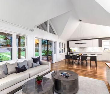 Spectacular Family Haven - Photo 2