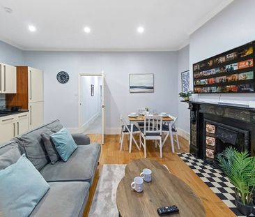 2 Bed Flat, Edgeley Road, SW4 - Photo 1