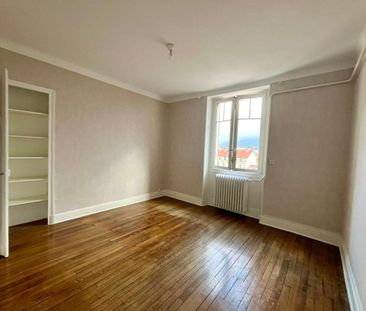 Location Appartement 2 pièces 51m² ANNECY 74000 - Photo 2
