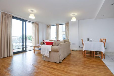 Albatross Way, Surrey Quays SE16 - Photo 3