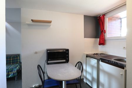 T2 meublé en duplex - Idéal étudiant - Photo 2