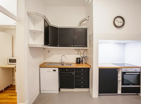 Calçada do Marquês de Abrantes, Lisbon, Lisbon 1200-163 - Photo 2