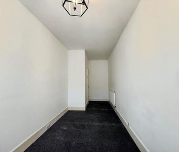 2 bedroom house to rent - Photo 1