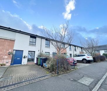 Logan Gardens, Oatlands, G5 8LJ - Photo 5