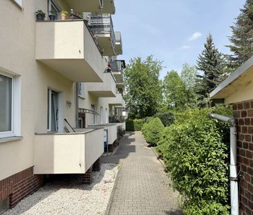 Dachgeschoss • ruhige Lage • 2-Zimmer • viel Grün • Hilbersdorf • T... - Photo 5