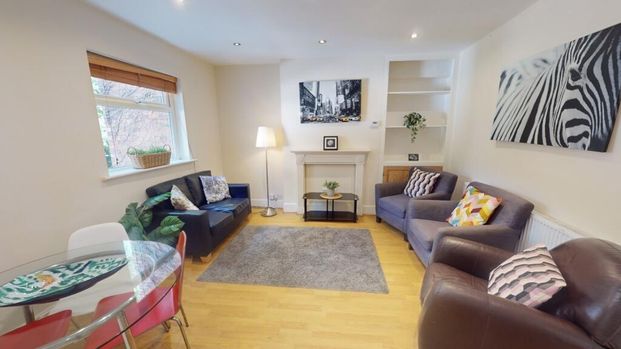 4 bedroom house to rent - Photo 1