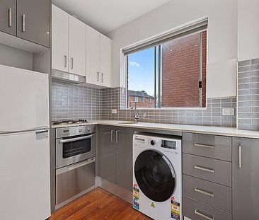 MODERN STUDIO - Photo 5