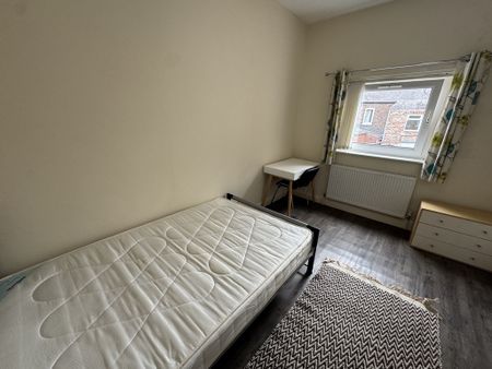 Adelaide Street, South Bank - P1048 - Photo 4