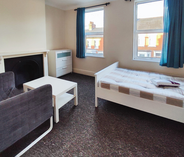 5 bedroom house share to rent - Photo 1