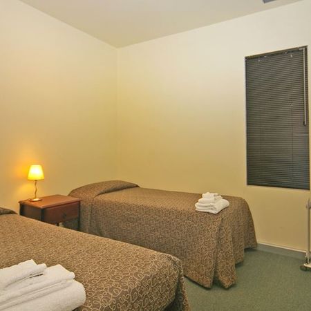 Beatiful One Bedroom, One Bathroom~~FULLY FURNISHED! - Photo 3